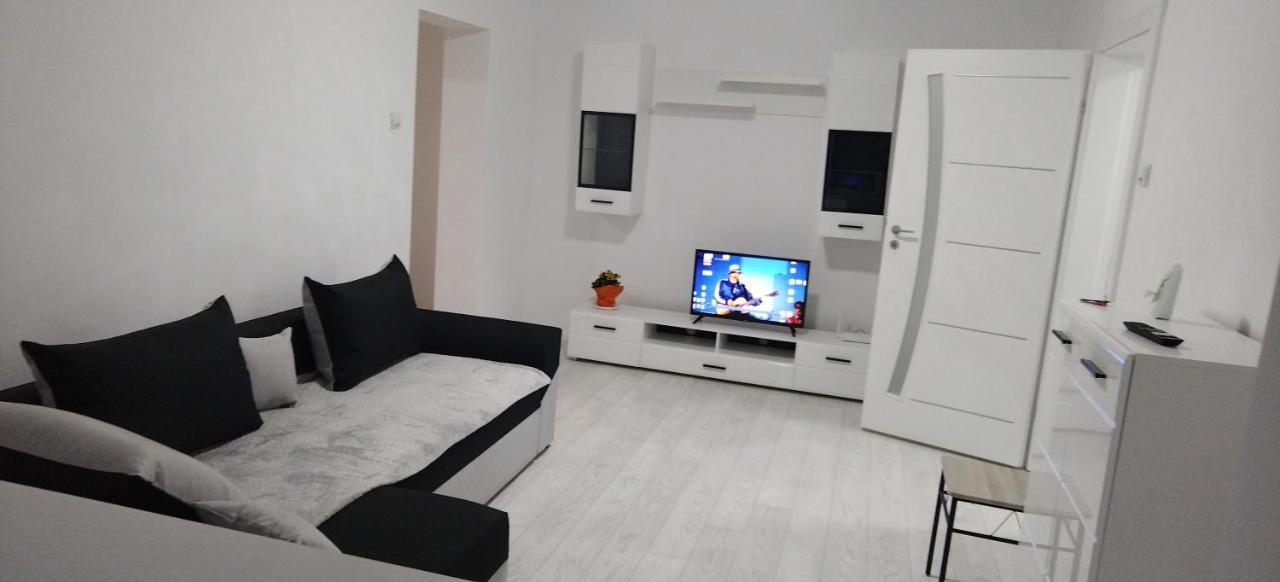 Apartament Apartment Iasi Ngoại thất bức ảnh